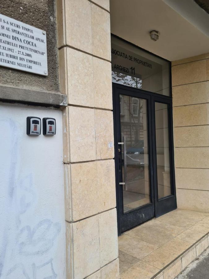 부쿠레슈티 Central Arghezi University Square 아파트 외부 사진